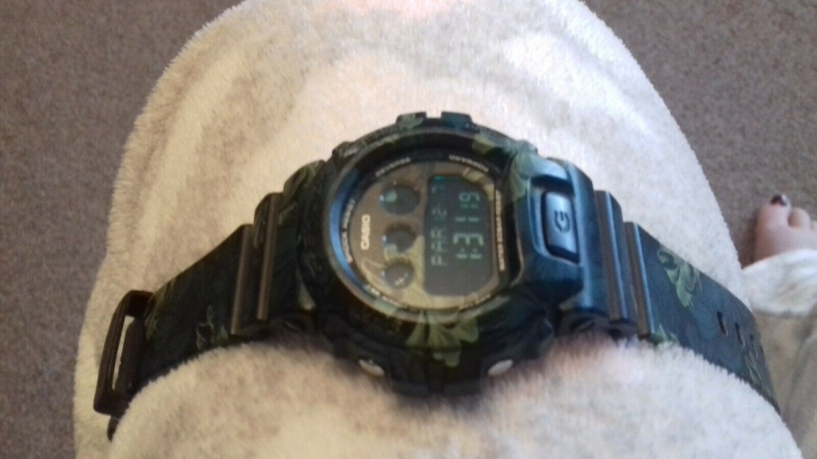 g shock floral green