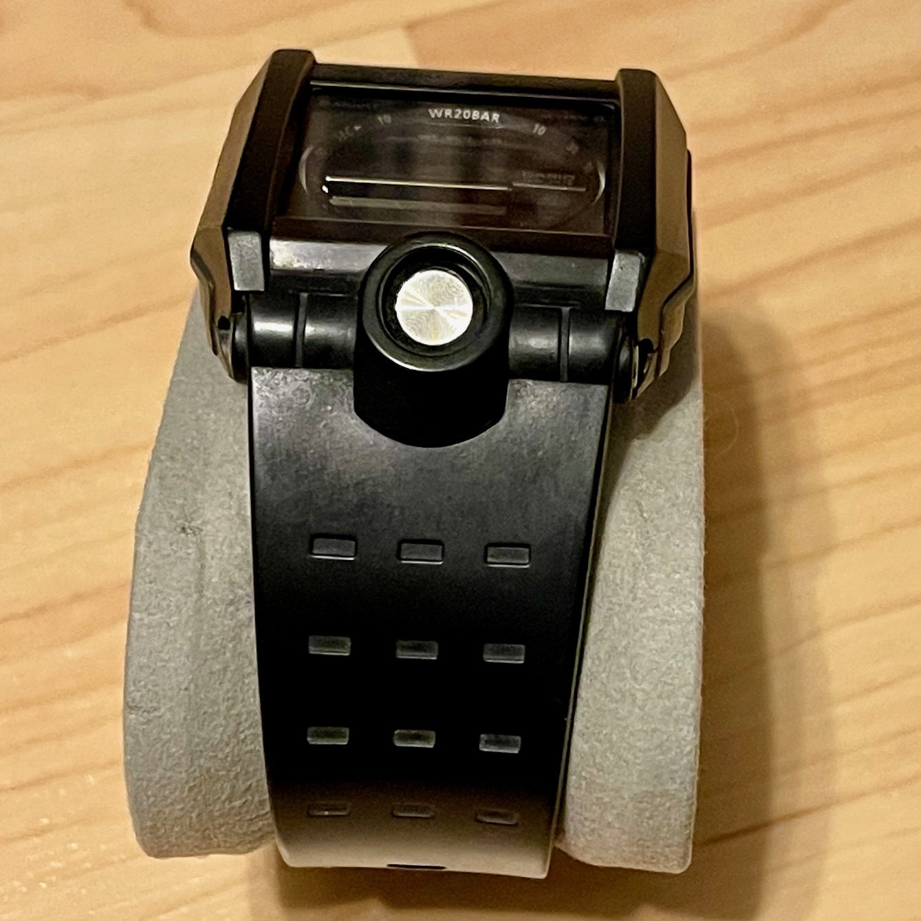 WTS] Casio G-Shock G-8100-1 Vintage Dual Illuminator Black 