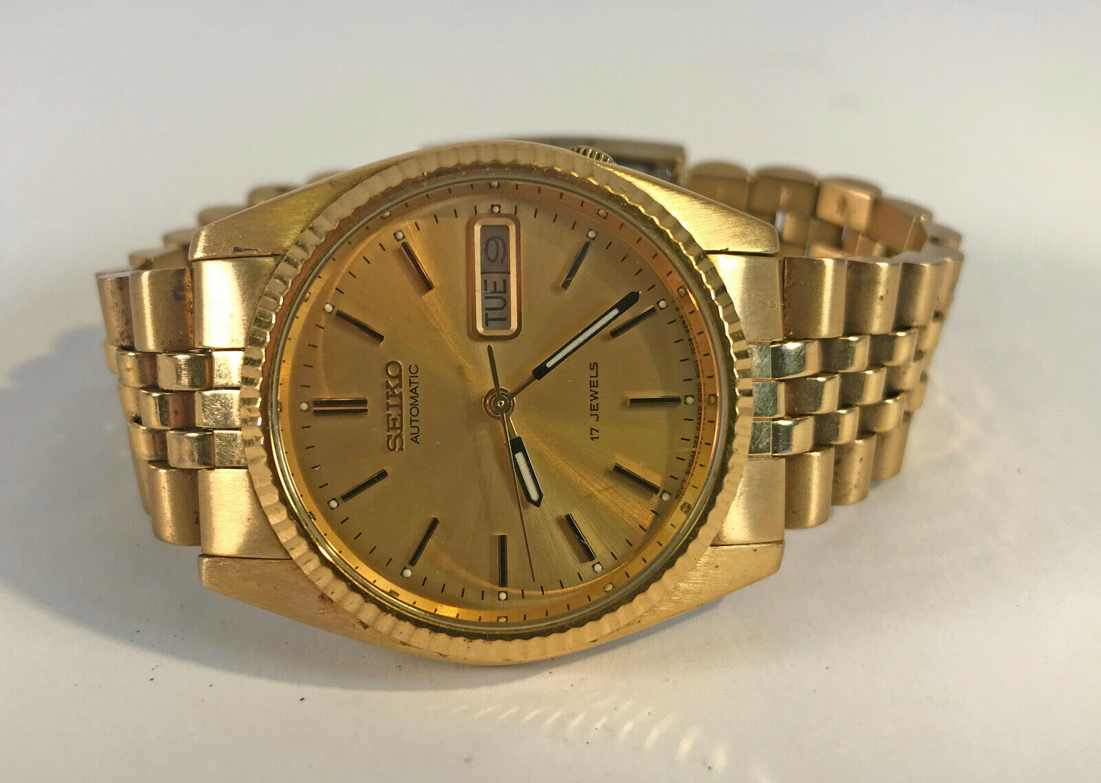 seiko automatic 17 jewels gold watch