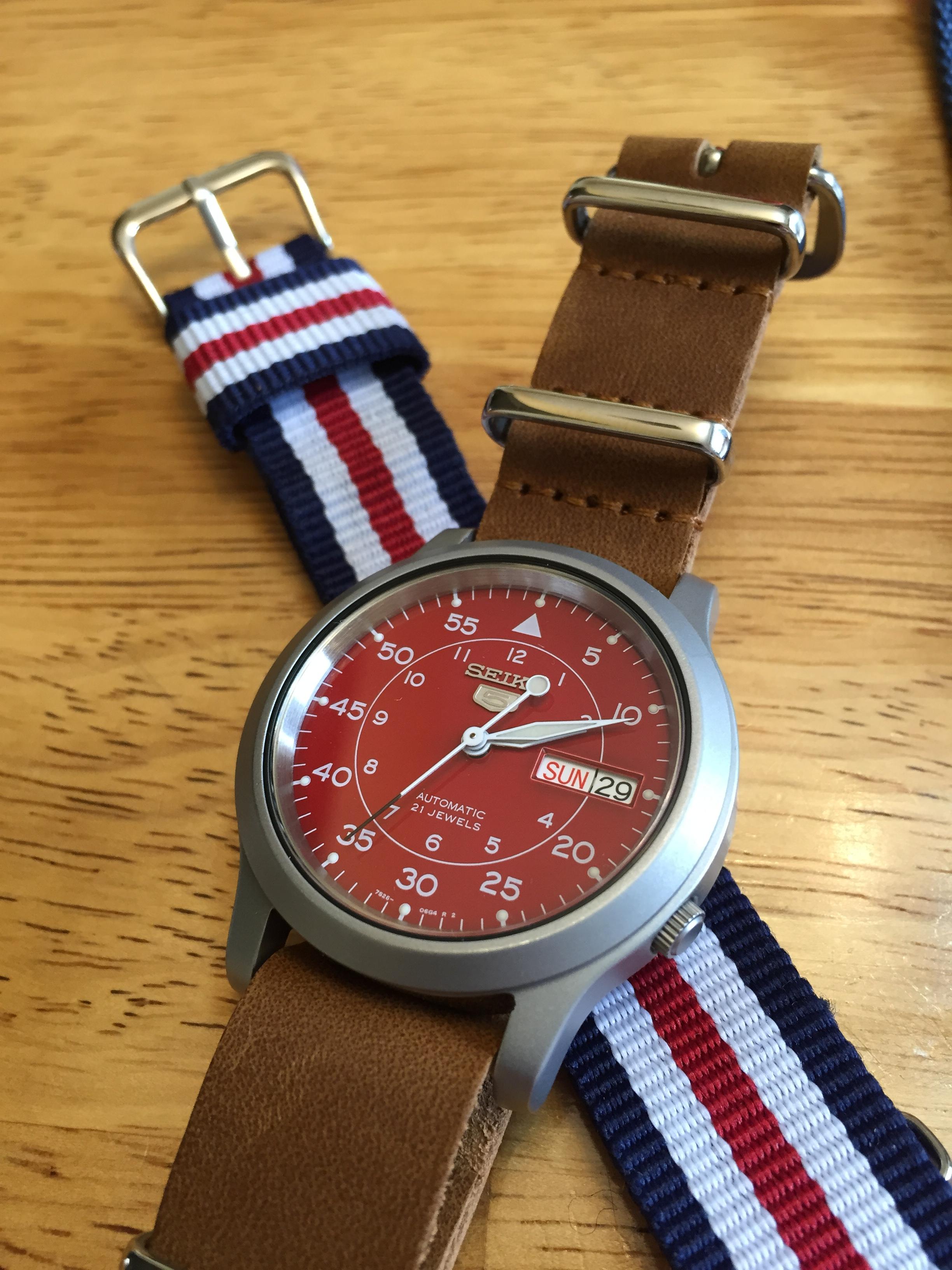 Seiko snk outlet red