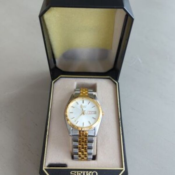 SEIKO 7N43-8111 Sgf204 QUARTZ Two-Tone Wristwatch 36mm