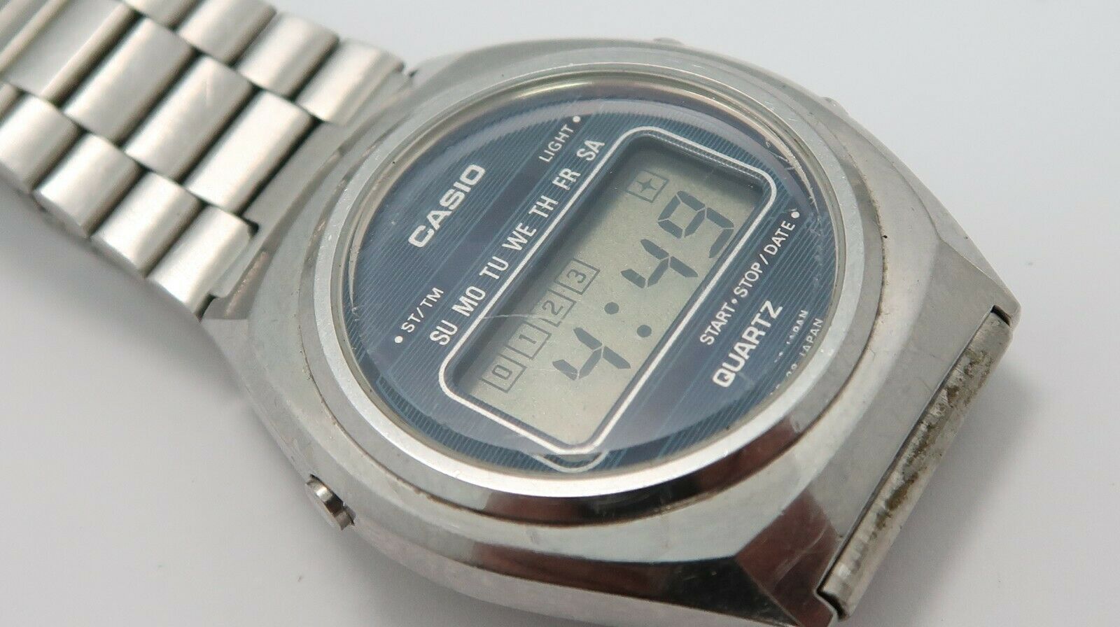VINTAGE CASIO 35QR-23 GENTS WATCH circa 1977 JAPAN | WatchCharts