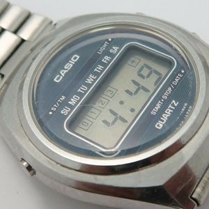 VINTAGE 1977's CASIO 35QR-23 デジタル腕 VINTAGE CASIO 35QR-23 GENTS WATCH circa 1977 JAPAN | WatchCharts