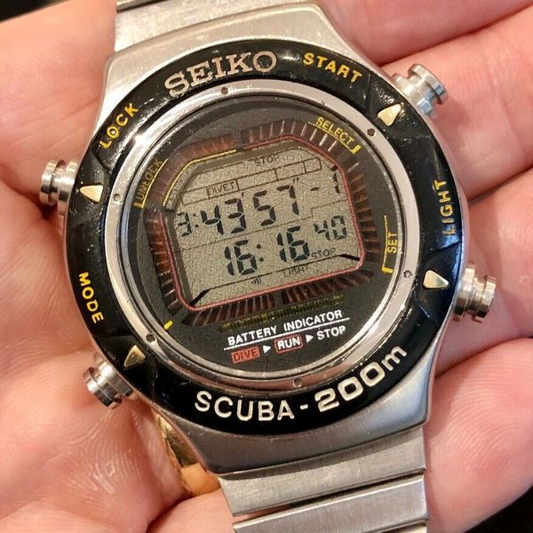 A GENTS SEIKO SCUBA 200M WRISTWATCH S800-0019 | WatchCharts