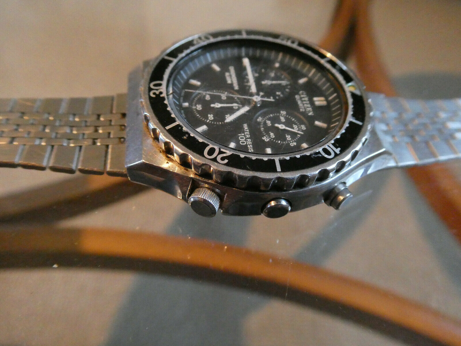 Vintage Citizen 1984 quartz chronograph 3530- 351011 37- 1050 rare 