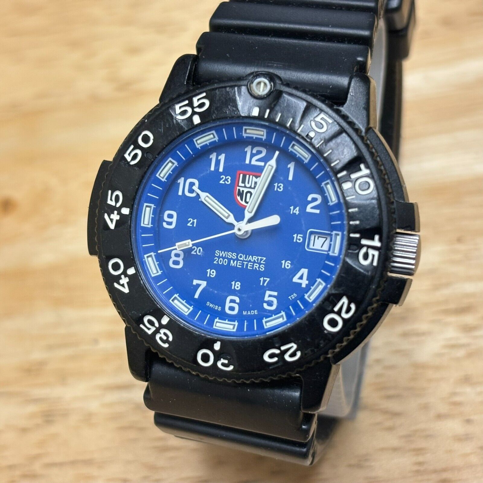 LUMINOX SWISS QUARTZ 腕時計　3000/3900 LUMINOX（ルミノックス） ネイビーシールズ 3000シリーズ 3900 V3 中古