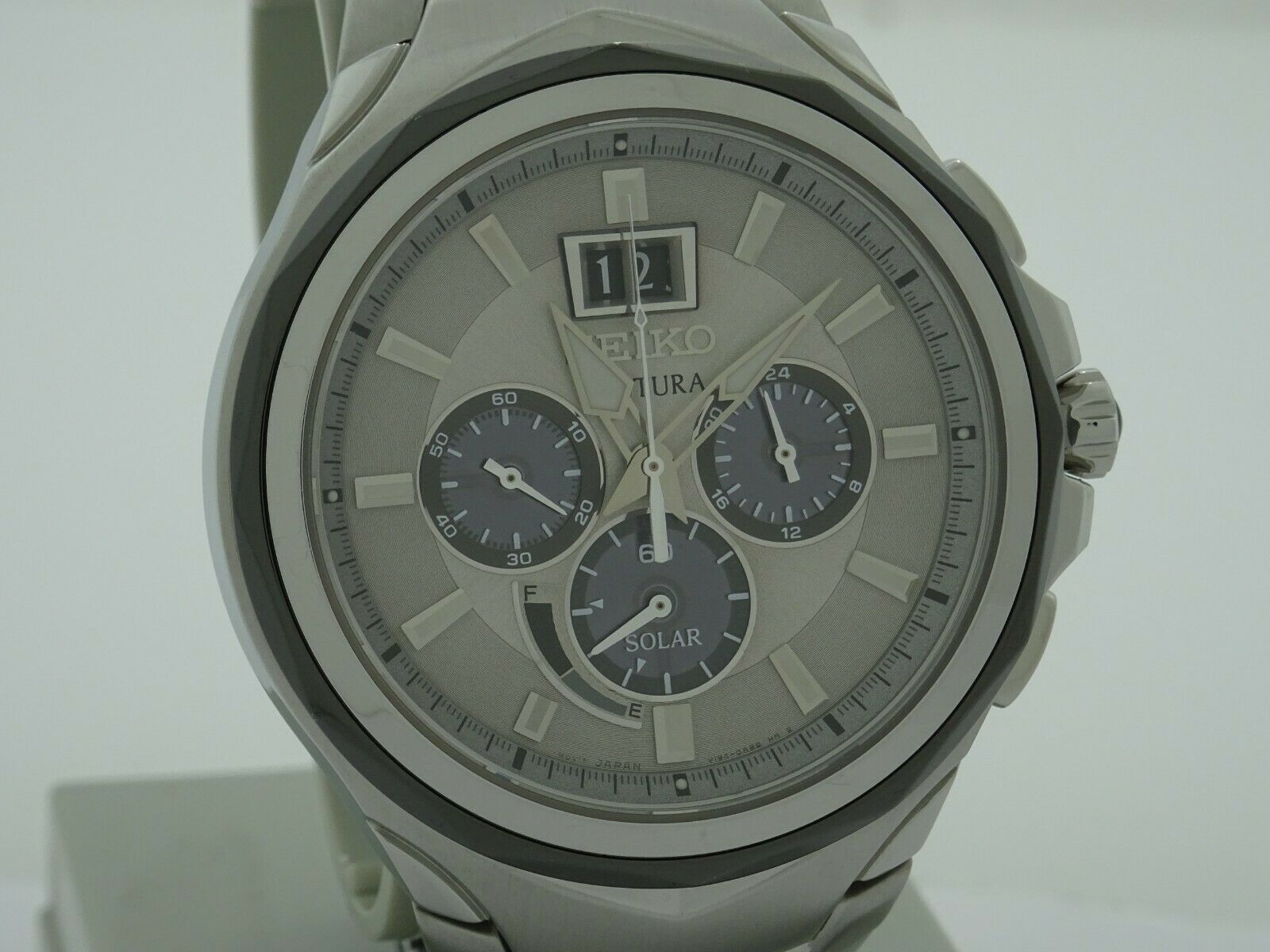 seiko coutura ssc627p9