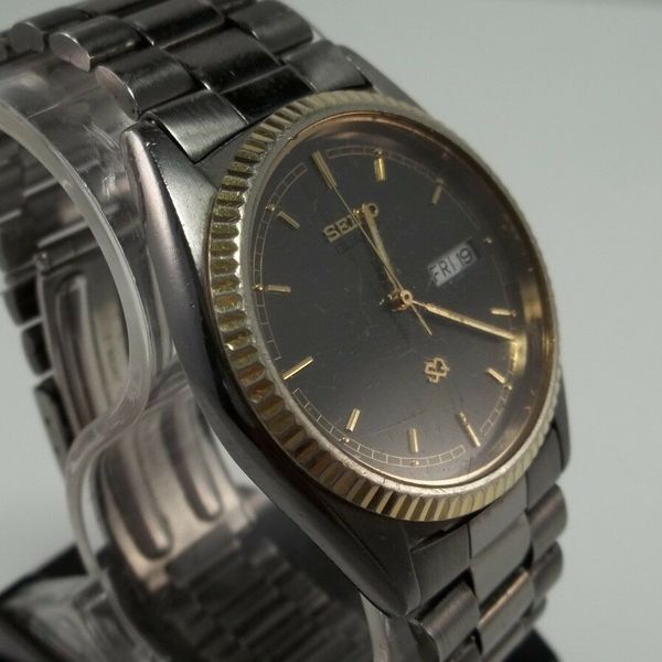 1983 SEIKO SQ DAY DATE 5H23-8020 RUNS 100% RARE 3 JEWEL PEWTER GRAY COLOR  THEME | WatchCharts