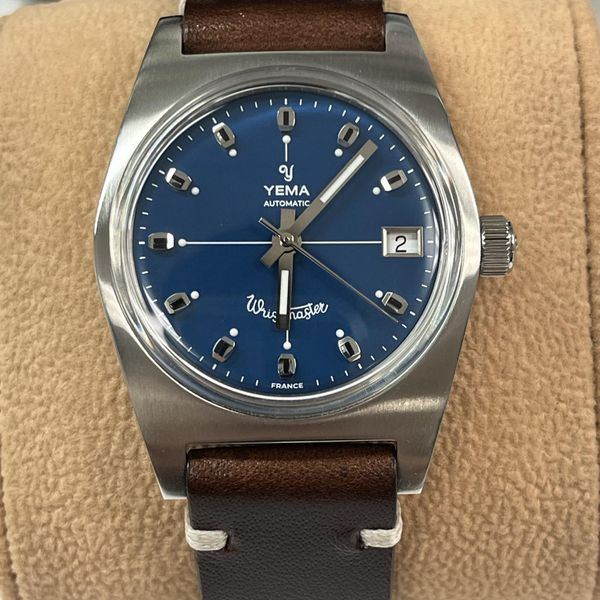 Montre Bracelet YEMA Adventurer Automatic Date - Ancienne, Fonctionne, Modèle P1537 Pour Homme