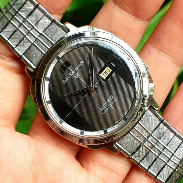 Seiko Sportsmatic 6619-7990 Gunmetal Grey Crosshair Dial Dec 1964 