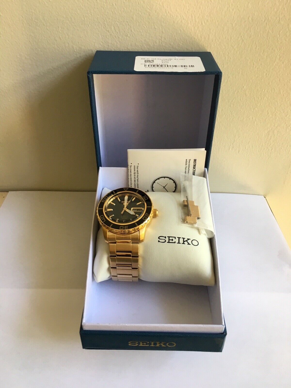 seiko 5 snzh60