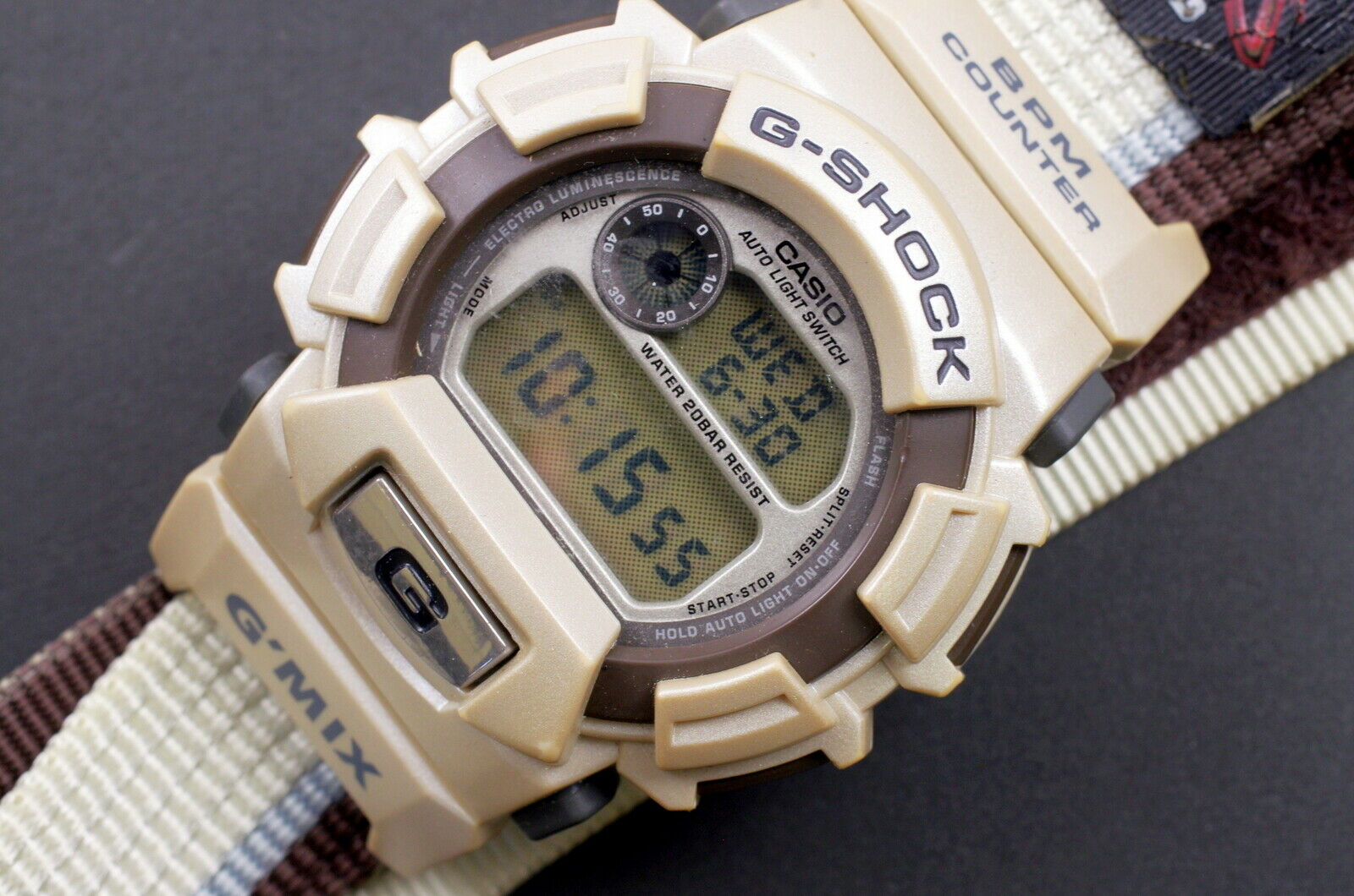 CASIO G-SHOCK DW-9550 G