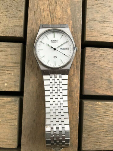 Vintage Seiko SQ watch mens 8C23 6040 Adjust Band With Date