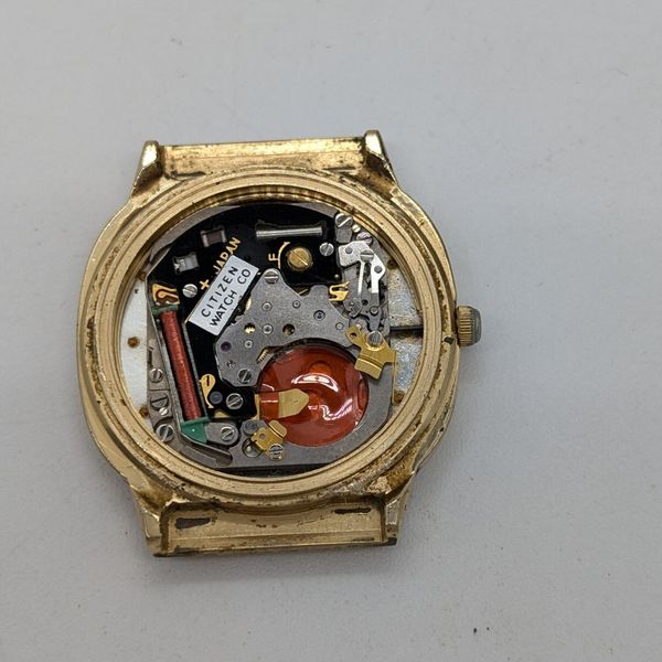 Modern Watch Battery 1872912