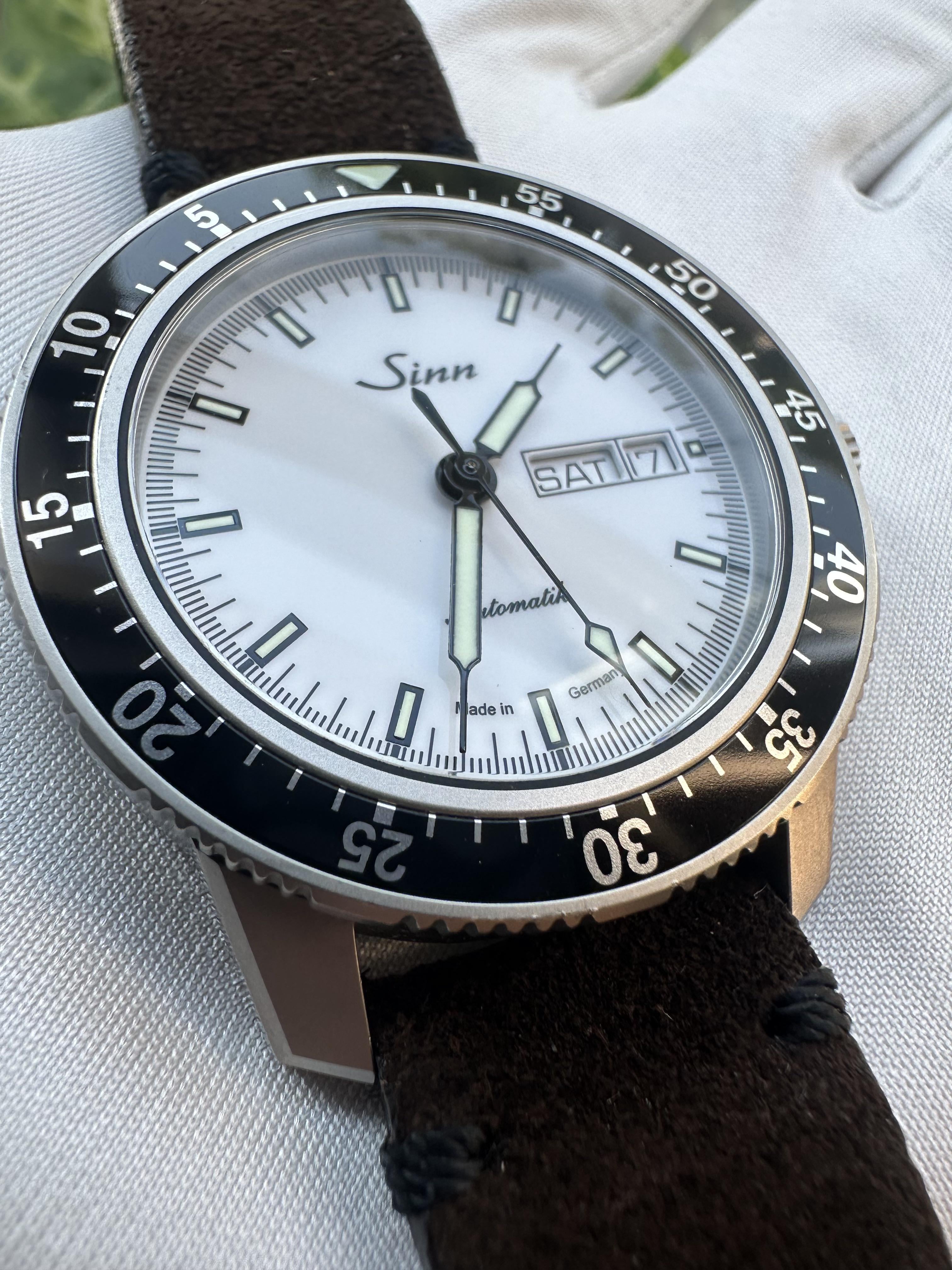 Sinn 104 grey discount dial