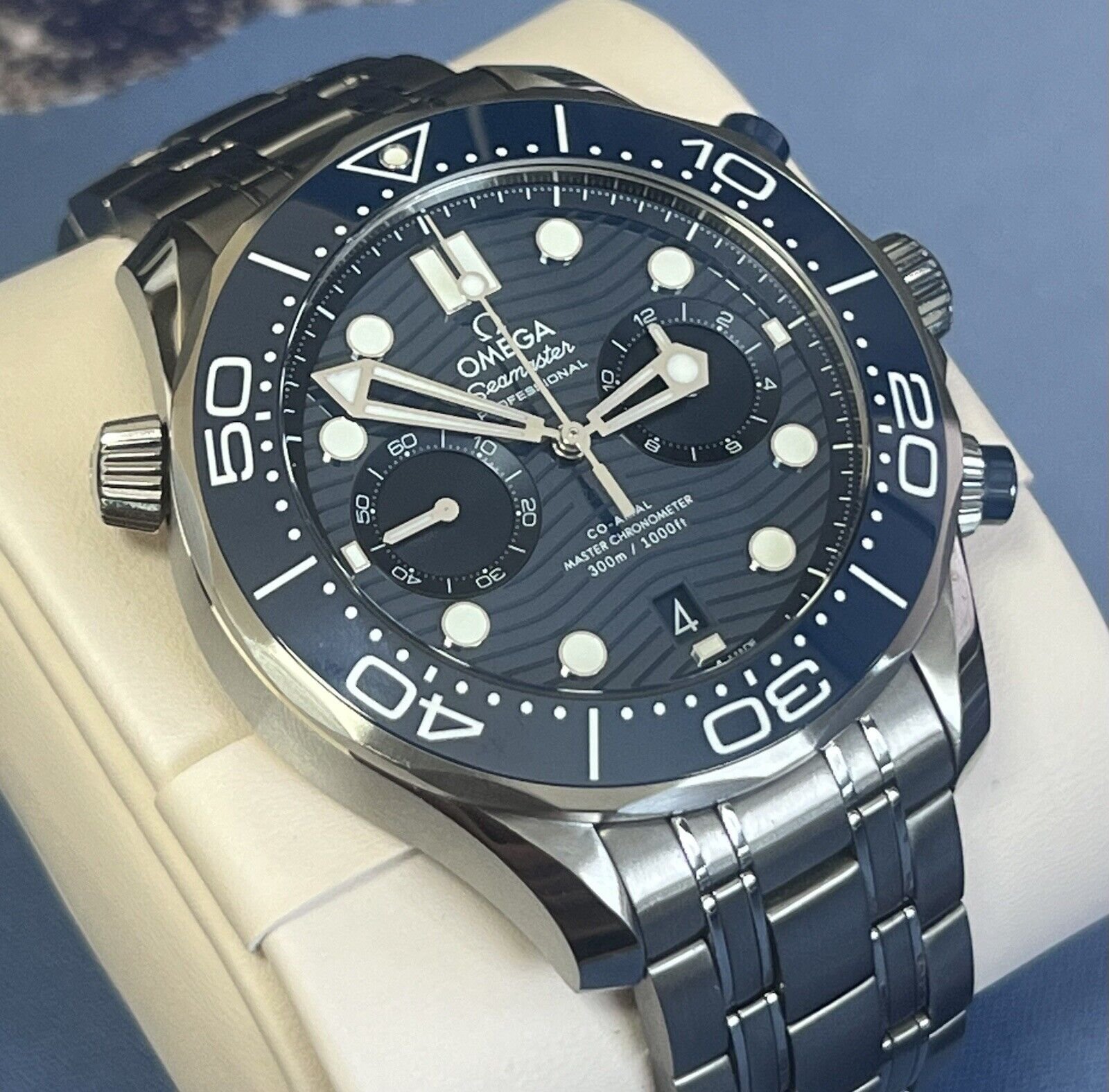 Omega seamaster discount 300m chronograph 2019