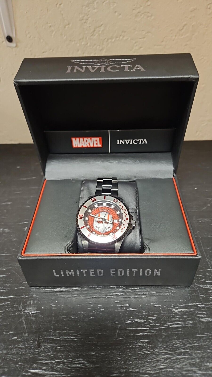 MARVEL COMICS ANT-MAN INVICTA WATCH MEN'S MODEL #27781 LE 0082