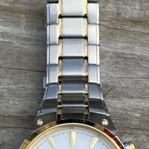 Seiko Solar SSC318 Men's 42mm Two Tone Stainless hotsell Steel Chrono Watch