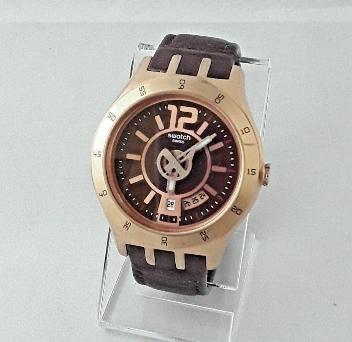 IN A WARM MODE - YTG400 - Swatch® Official Store