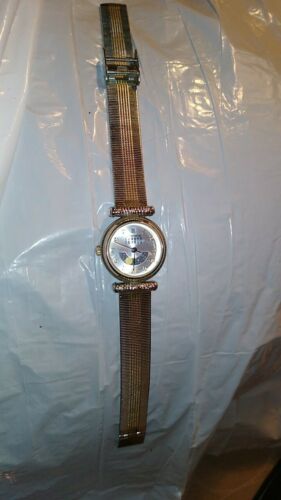 Vintage Faded Glory Moonphase Watch for Women with Blue Dial – Vintage Radar