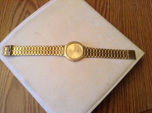 Vintage Seiko SX Analog Quartz Watch Gold V701-6K00 JDM Japan
