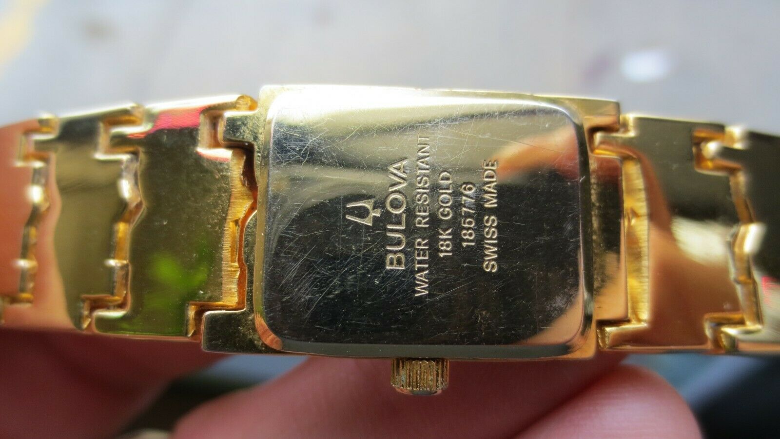 bulova 18k gold watch 185776