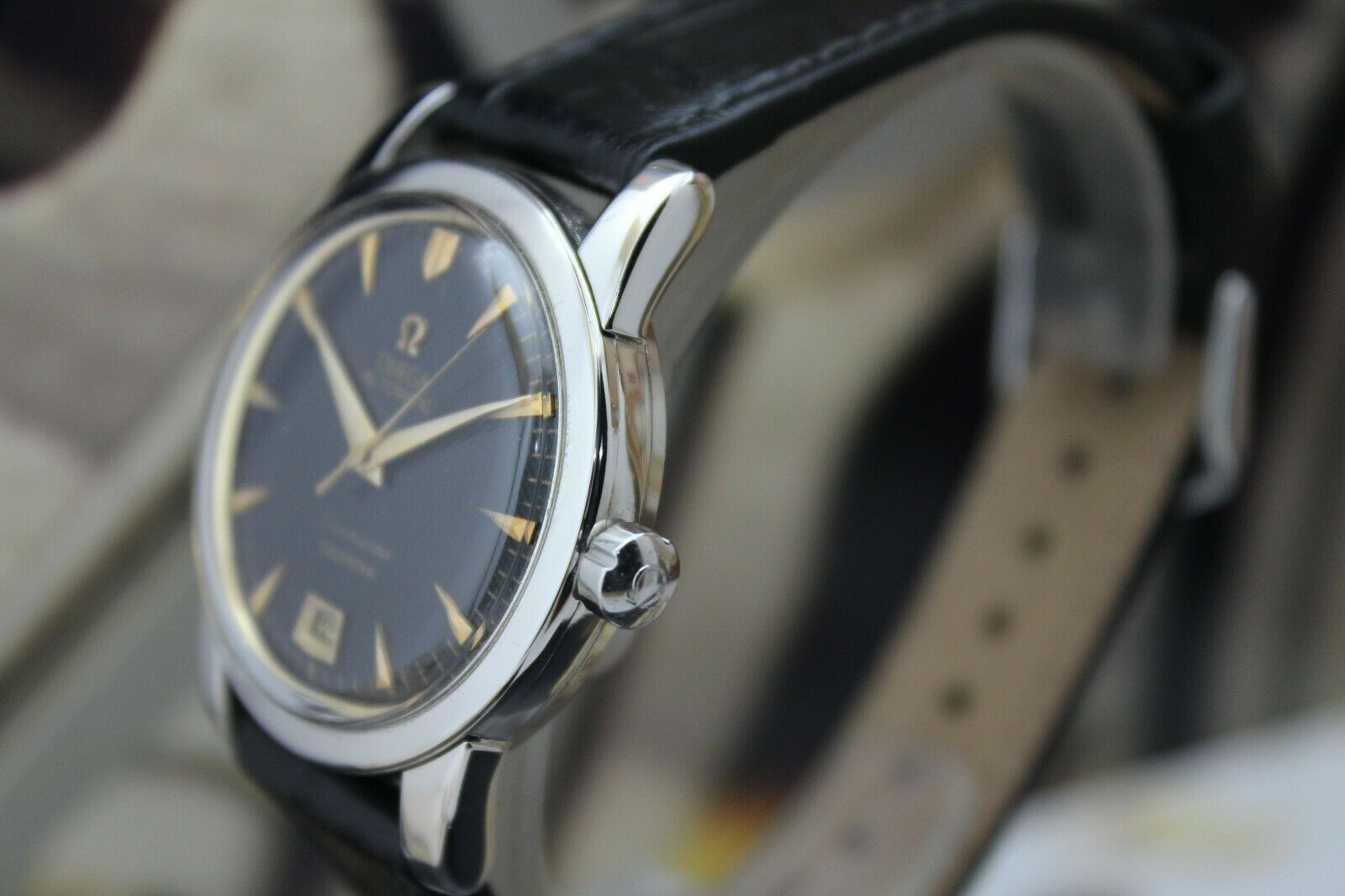 Vintage Omega Seamaster CALENDAR 1952 Bumper 2757-1 SC