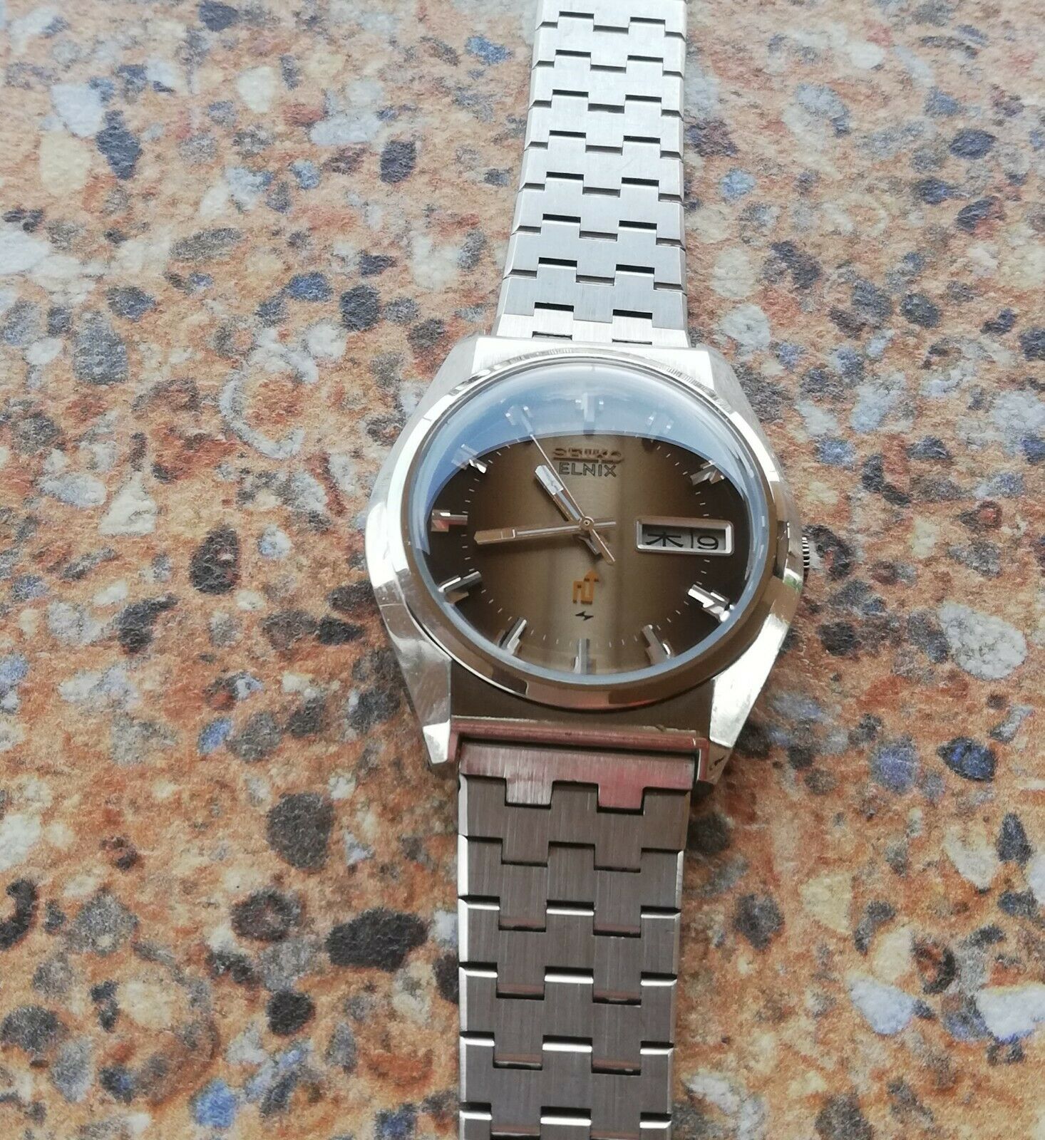 Vintage Seiko Elnix 0703 7090 JDM August 1975 Electronic 