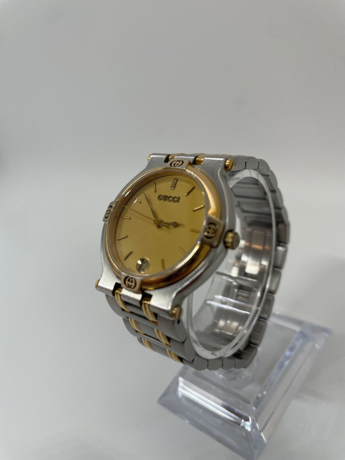 Gucci Watch 9000M 32mm Unisex Gold X Silver Excellent