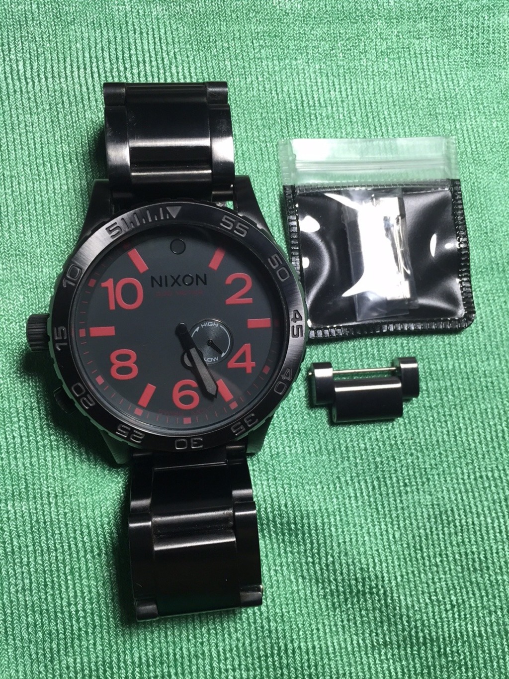 FS Nixon 51-30 Gunmetal/Red | WatchCharts