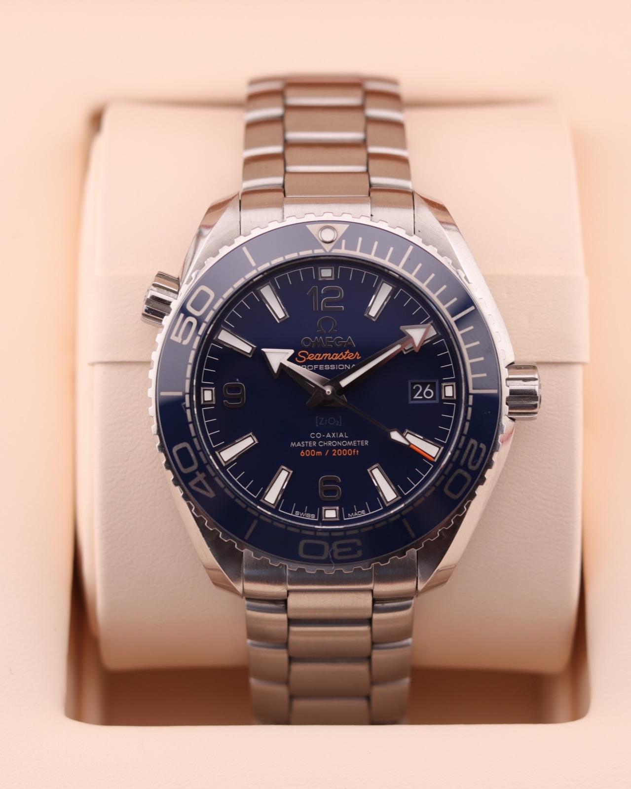 Planet Ocean 600M Seamaster steel Chronometer Watch 215.30.40.20.03.001