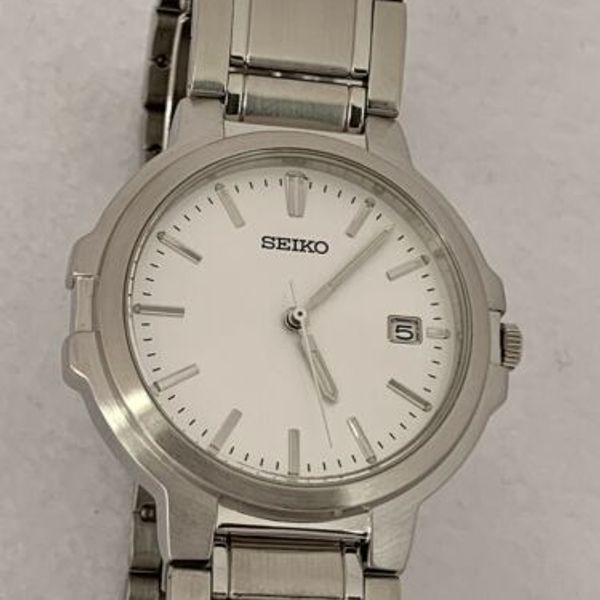 Vintage Seiko V7320T90 Stainless Steel Quartz Men's Wrist Watch White