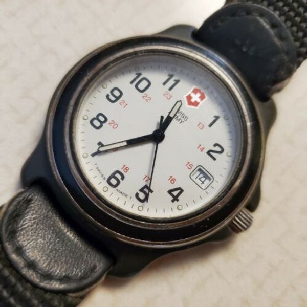 VICTORINOX スバル　SWISS ARMY MODEL 24221 Victorinox Swiss Army Subaru Watch Model 24221 Unused | eBay