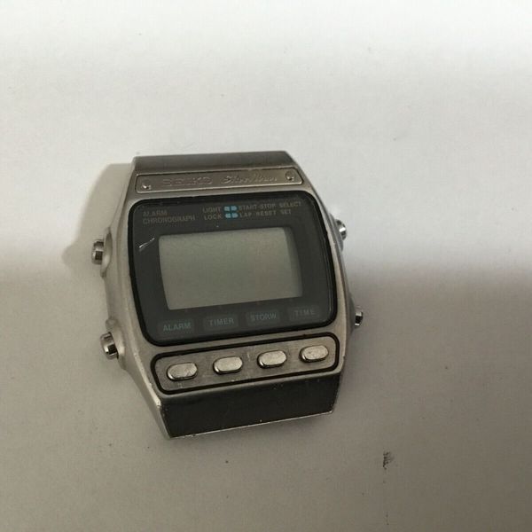 Lot De 3 Montres Vintage LCD à Réparer : 2 Seiko Et 1 Certina - Modèles A547-5049 & 0662-5009
