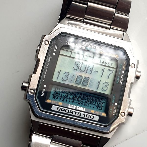 Seiko D409-5009 Lcd Matrix Anni 80 | WatchCharts Marketplace