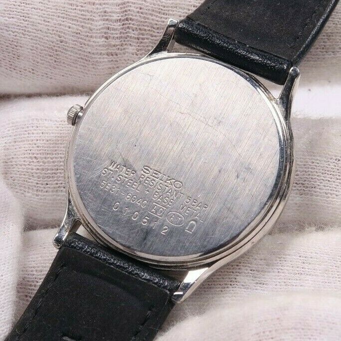 セイコー 5E31-6040 年差±20秒 クオーツ Seiko Quartz 5E31-6040 Vintage Mens Watch Authentic/ case no