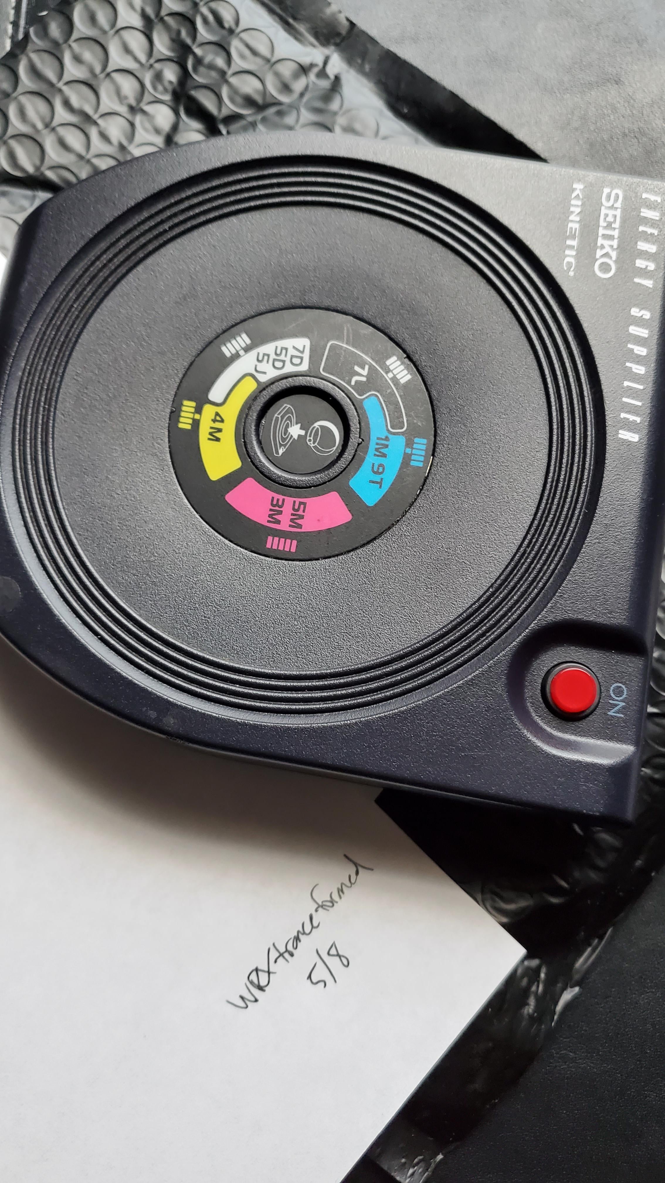 p*c様 セイコー キネティック充電器 YT02A 動作確認済み Seiko純正 キネティック 充電器 S-YT02A 発送：ゆうパック・宅急便のみ