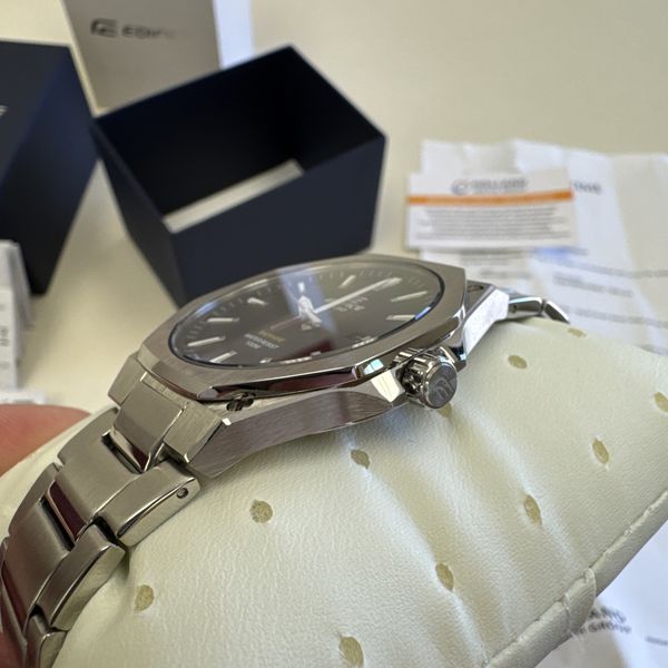 CASIO Casio Casual Watch EFR-S108D-1AVUEF, silver, Casual