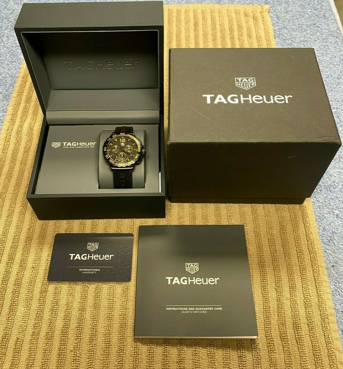 tag heuer cau111e