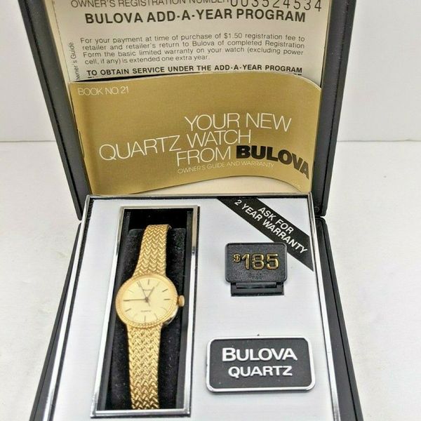 1983 Vintage Bulova Woman’s Quartz Wristwatch CO P3 w Case and Book