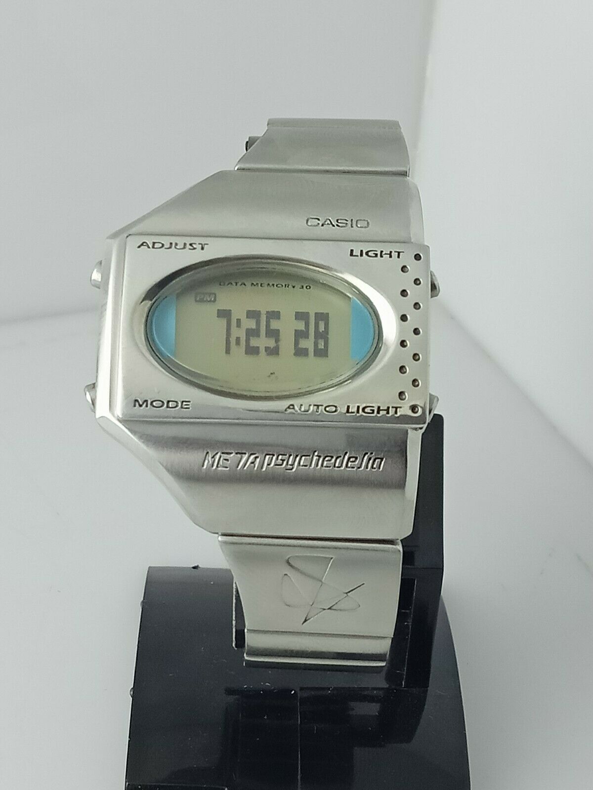 CASIO ME-100  psychedelia 腕時計 CASIO META Psychedelia ME-100 Men's digital watch , made in