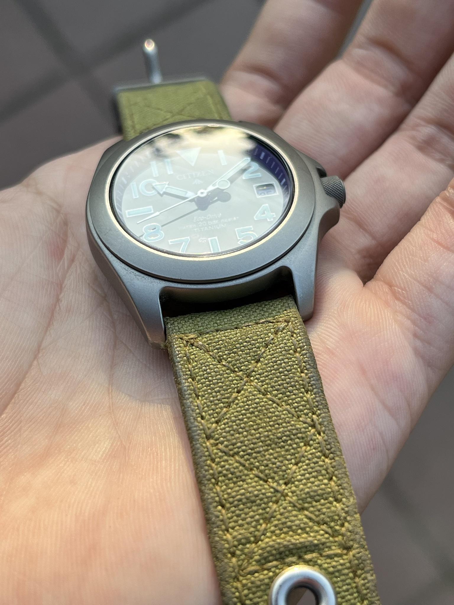 CITIZEN　Eco-Drive 7878-H16714 Citizen Eco-drive Ray Mears 7878-h16714 October 1999 for