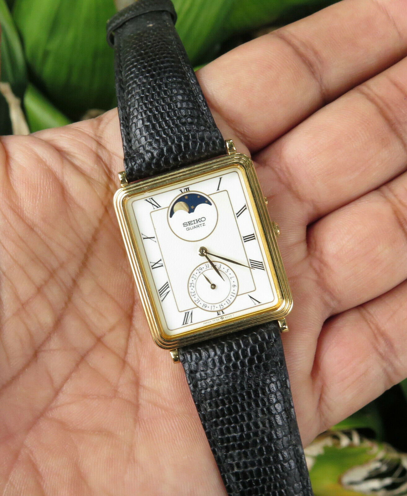 KingCollector | For sale a nice and rare Seiko Quartz