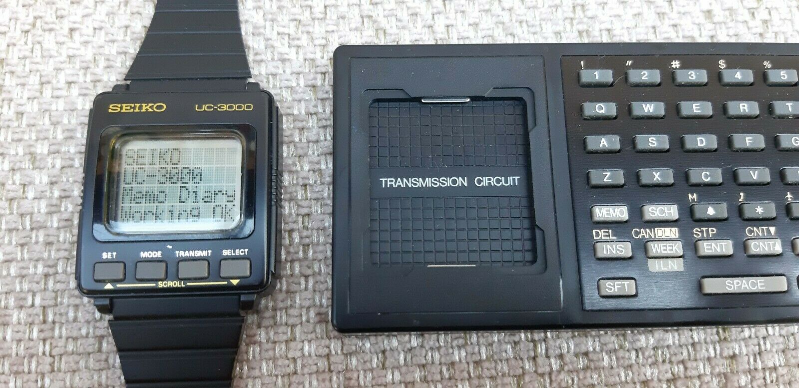 Montre Vintage Seiko UC 3000 DATA BANK Avec Station D'accueil UC 3100 - Pièce Rare ⌚