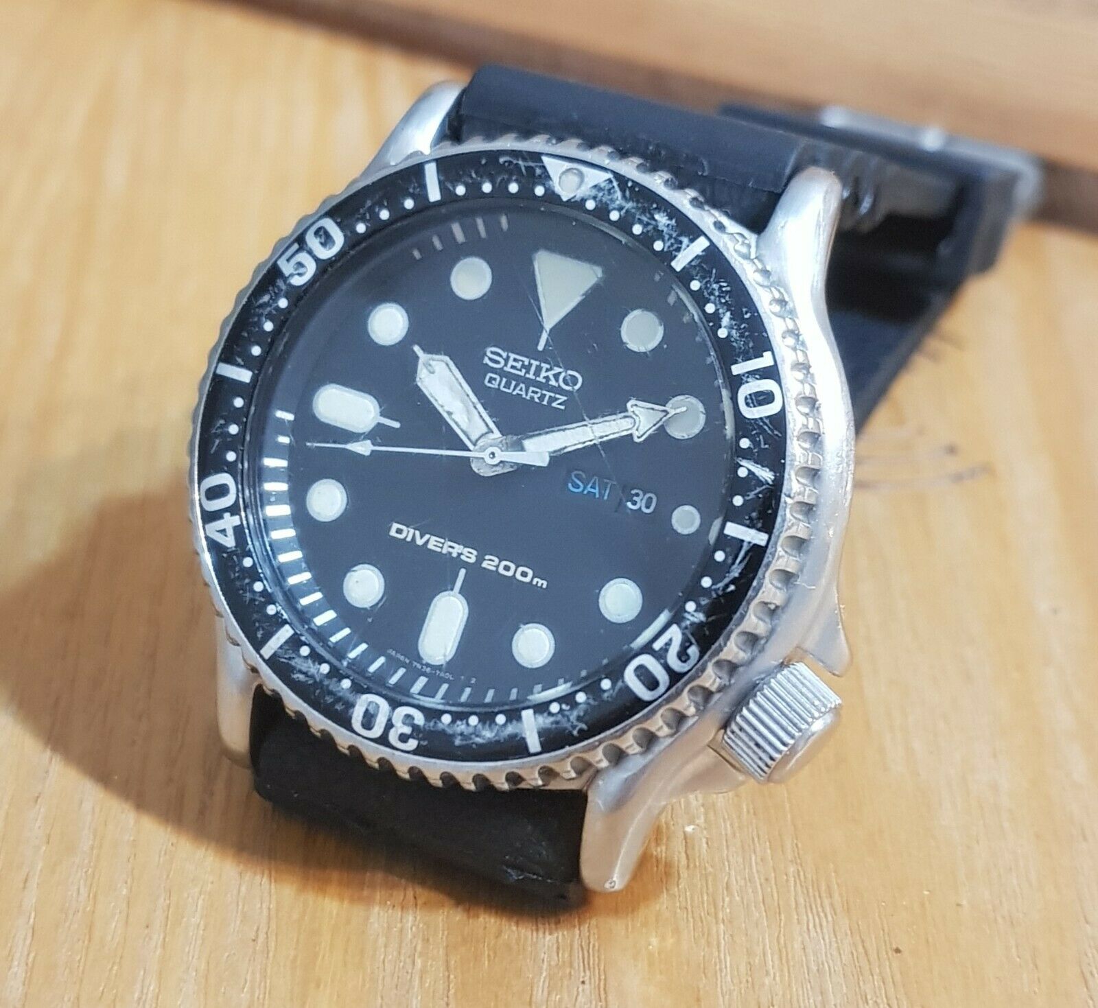 Vintage Seiko 200m Diver watch Divers quartz 7N36 7A00 