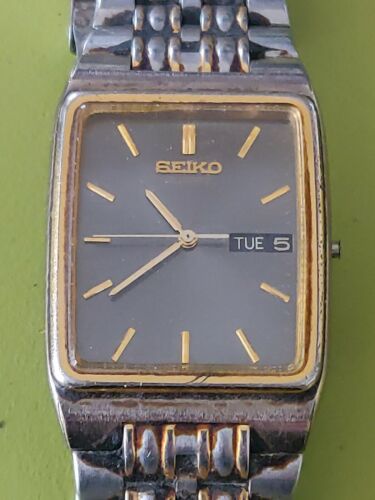 Vintage Seiko Mens 7N33 5A09 Two Tone Stainless Steel Band Watch