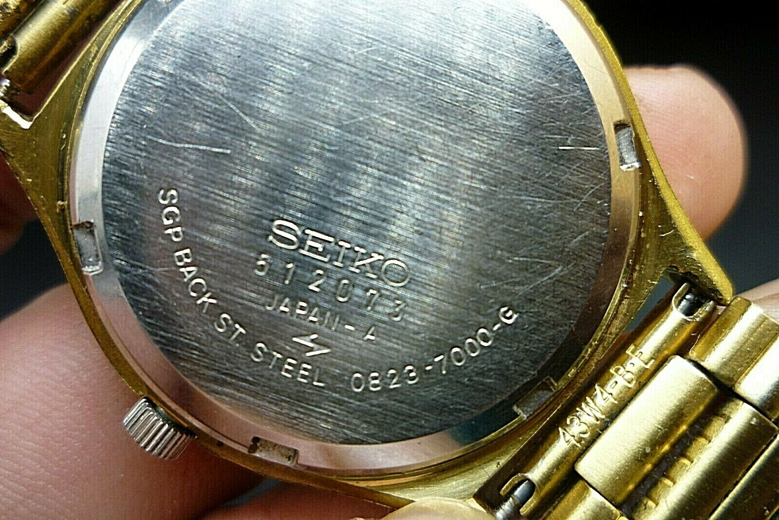 Mens Gold 36mm SEIKO QT 9j 0823-7000 1975 Vintage Quartz Watch