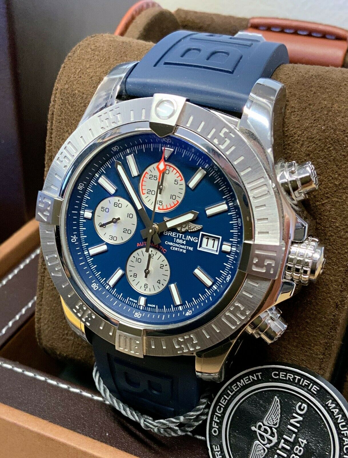 breitling avenger blue dial