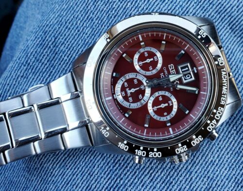 SEIKO 7T04 0AT0 Quartz Big Date Chronograph Men s Watch rare dial