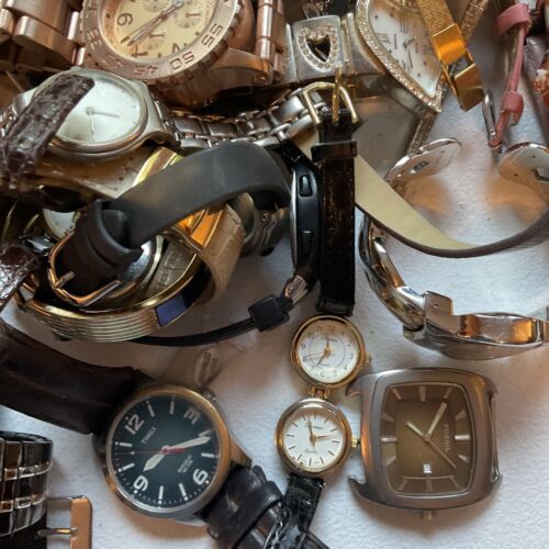 Bulk timex watch store lot